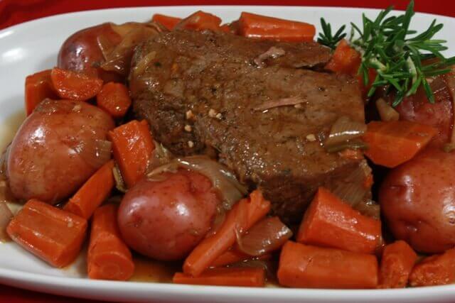 How to Cook a Pot Roast in a Pressure Cooker